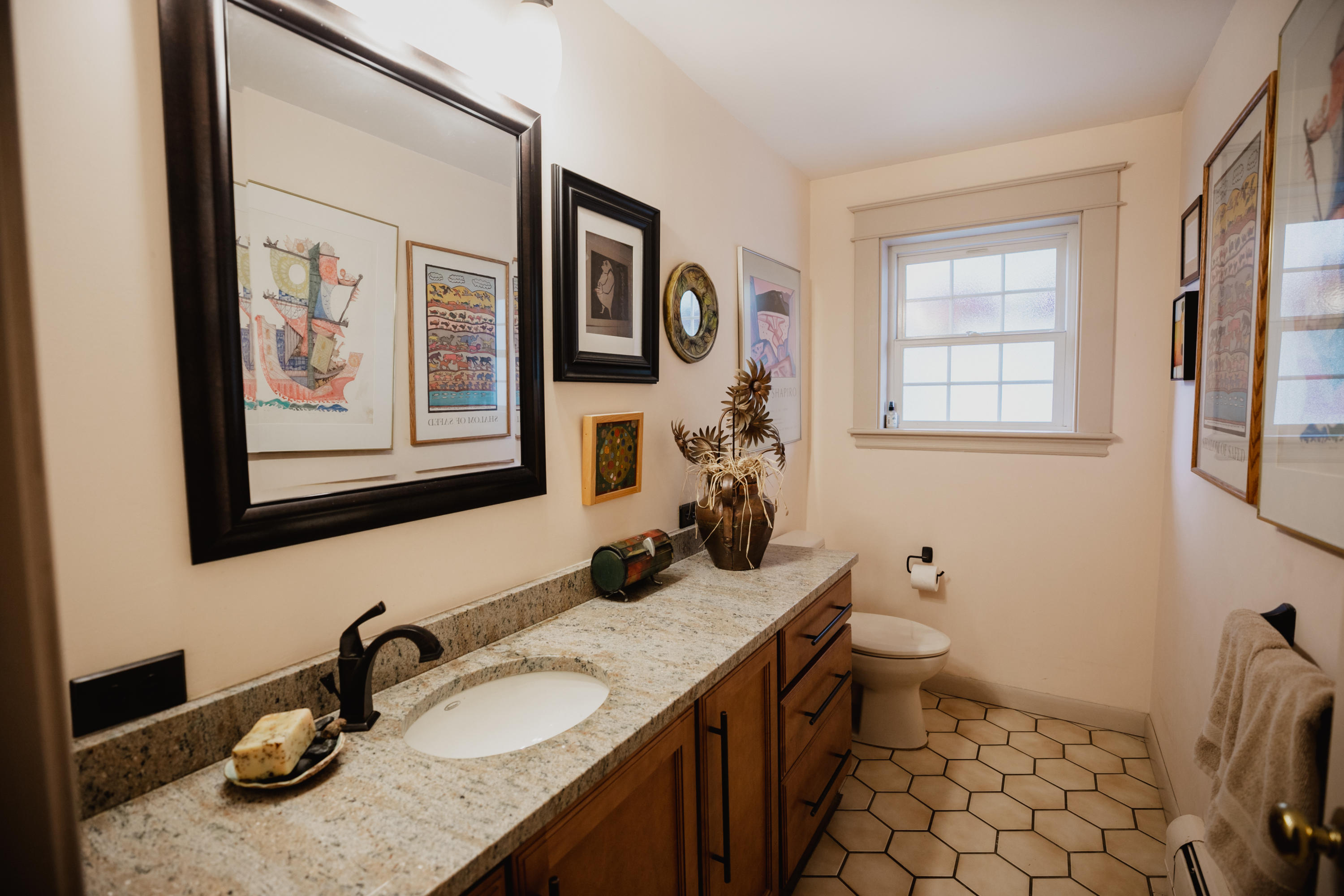 104 Poplar Street Bangor, ME 04401 - Photo 17 of 93 18