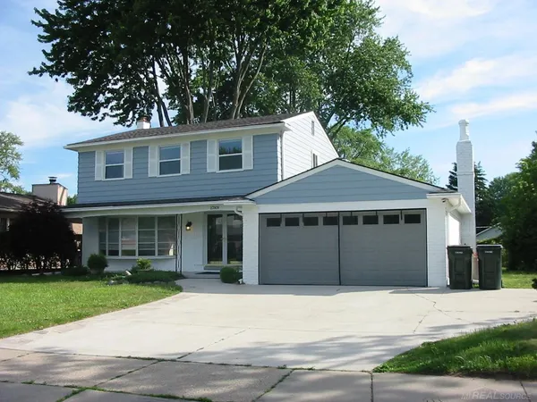 $319,900 | 23909 Talbot Street, St. Clair Shores, MI 48082