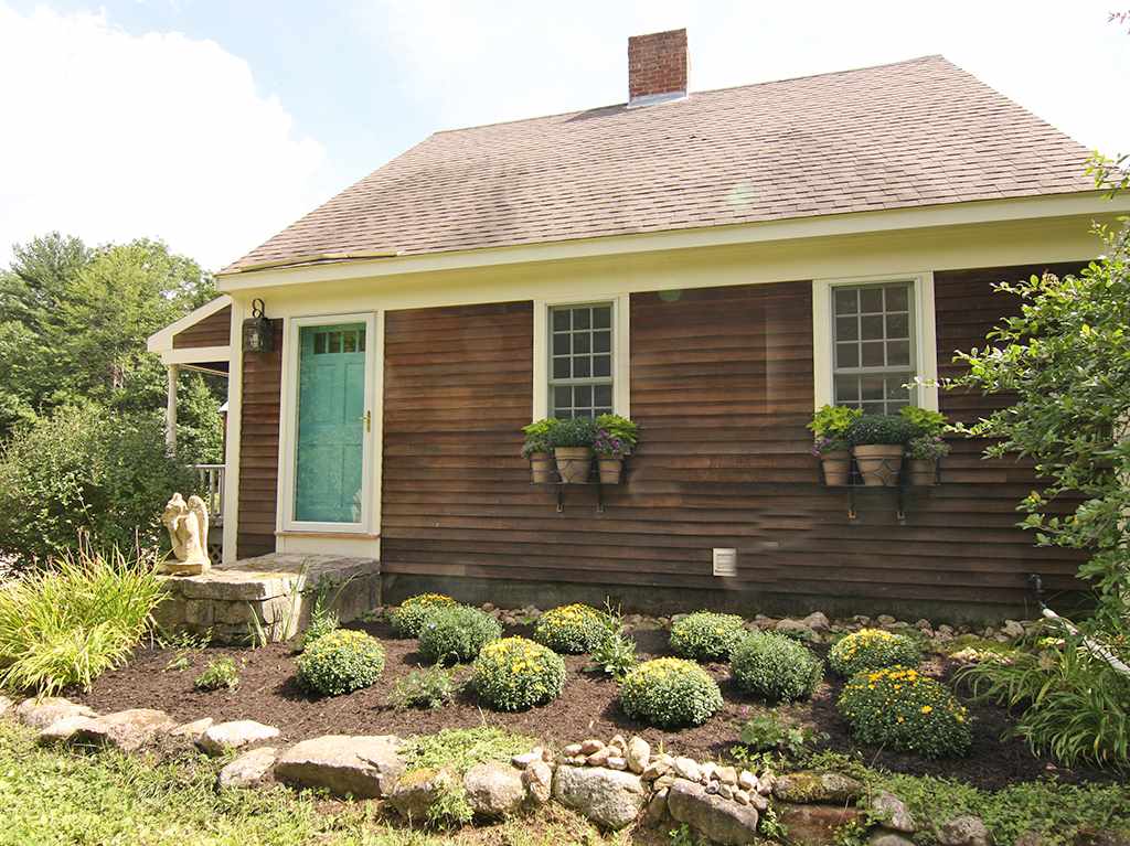75 Antrim Road Hancock, NH 03449 - Photo 4 of 35 Gallery Image 4