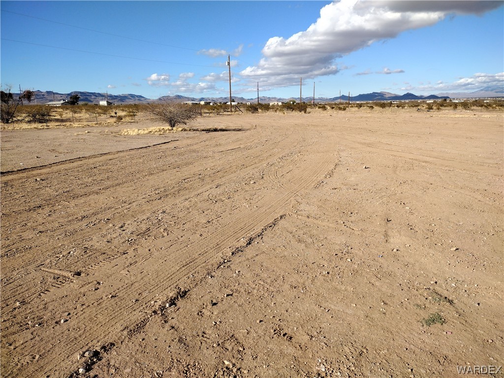 1290 South Canelo Road Golden Valley, AZ 86413 - Photo 24 of 25 Gallery Image 24