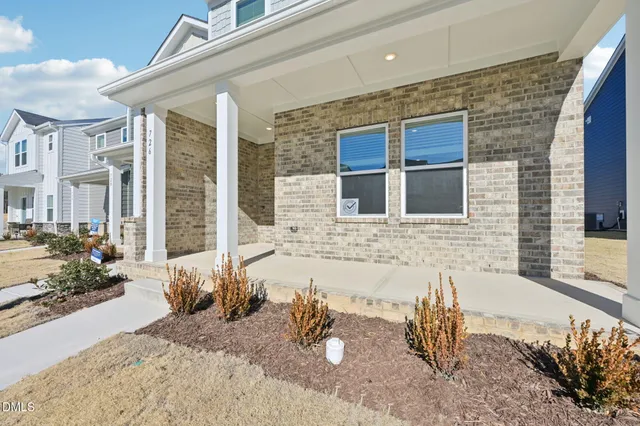 $302,000 | 726 Chandler Stone Drive, Zebulon, NC 27597