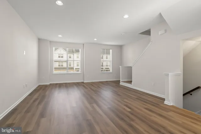 $3,200 | 69 Aviary Road, Thorofare, NJ 08086