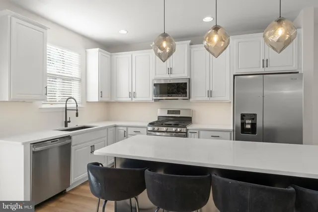 $3,200 | 69 Aviary Road, Thorofare, NJ 08086