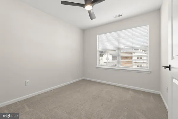 $3,250 | 69 Aviary Road, Thorofare, NJ 08086