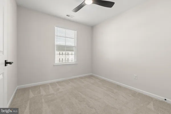 $3,250 | 69 Aviary Road, Thorofare, NJ 08086