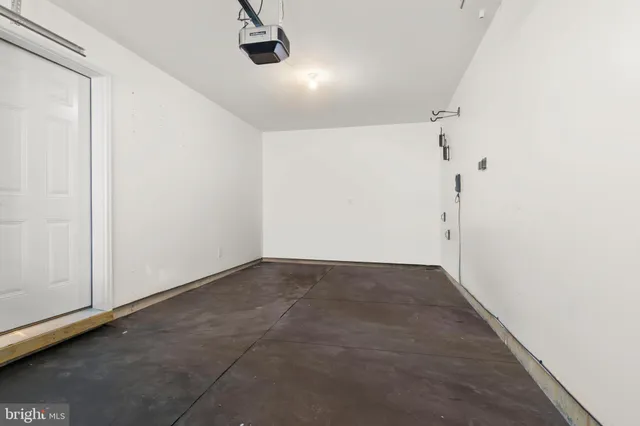 $3,200 | 69 Aviary Road, Thorofare, NJ 08086