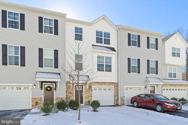 $3,250 | 69 Aviary Road, Thorofare, NJ 08086