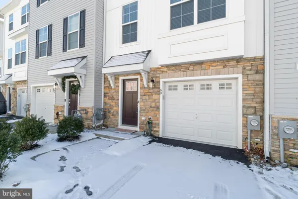 $3,250 | 69 Aviary Road, Thorofare, NJ 08086