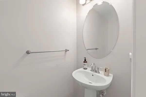 $3,250 | 69 Aviary Road, Thorofare, NJ 08086