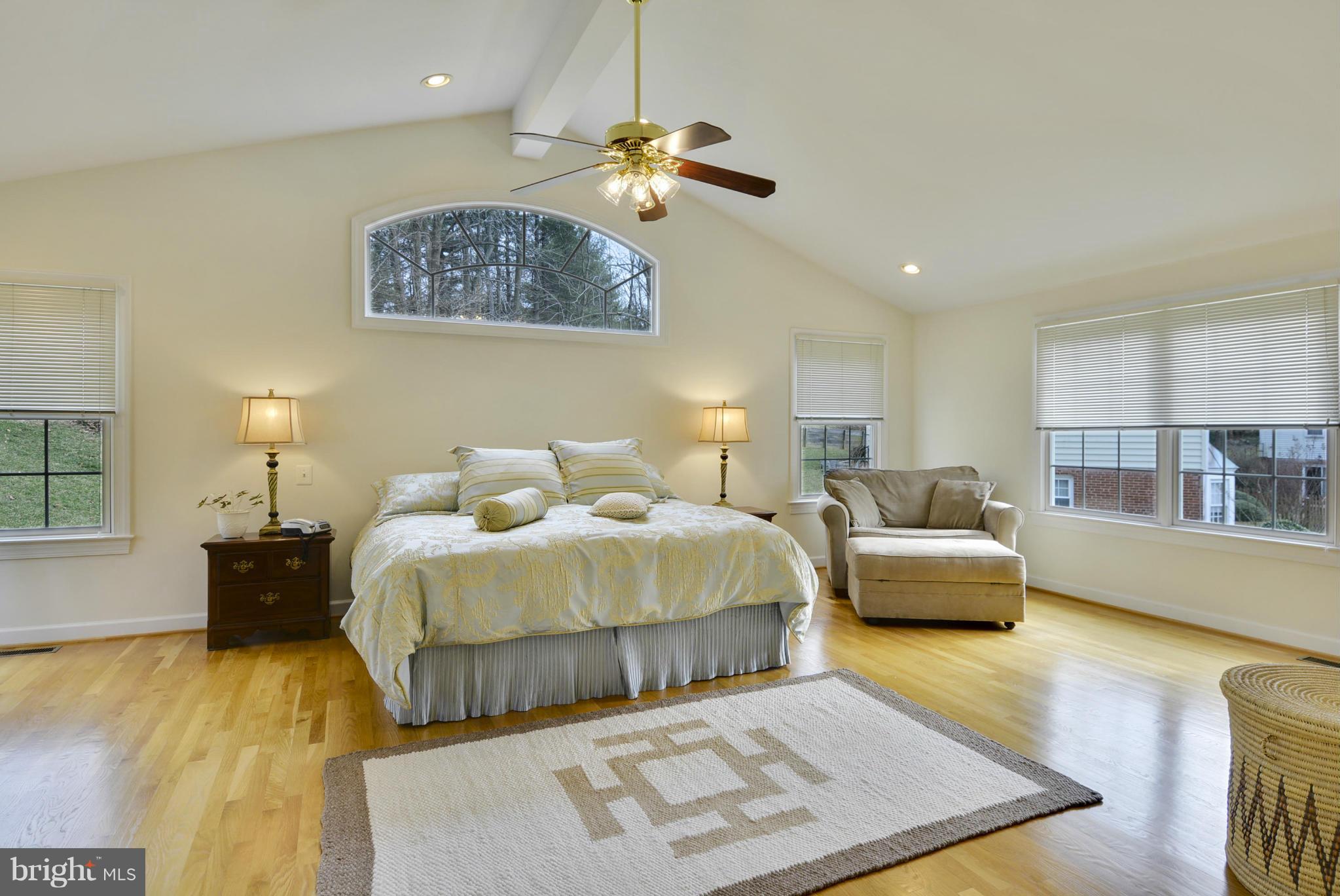6432 Rives Court Springfield, VA 22150 - Photo 12 of 27 Master Suite