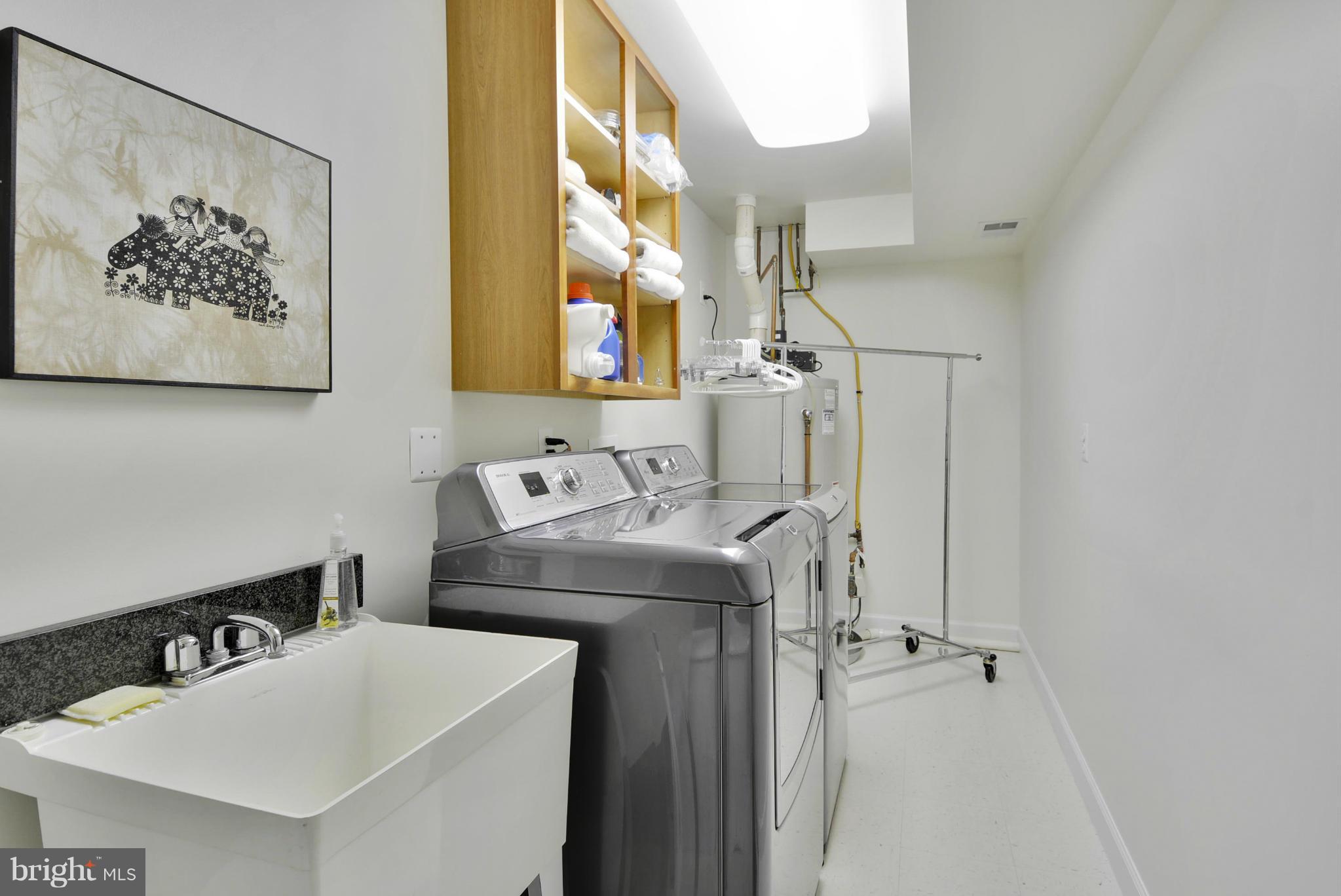 6432 Rives Court Springfield, VA 22150 - Photo 22 of 27 Laundry Room