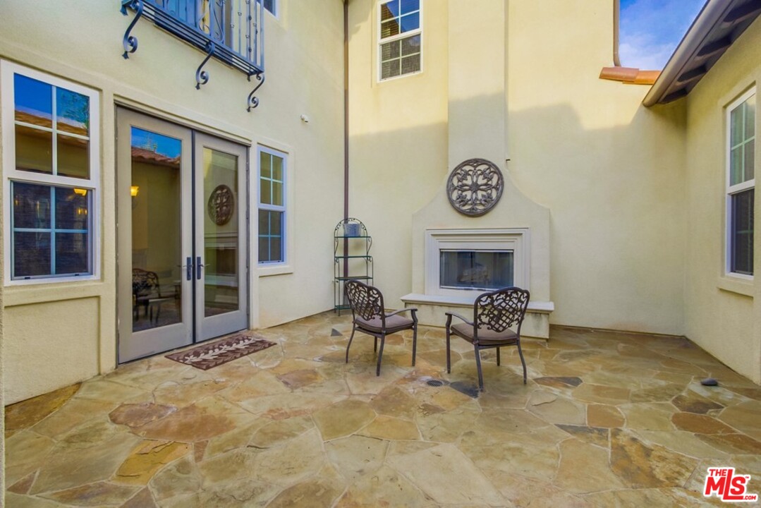 2409 Lapis Road Carlsbad, CA 92009 - Photo 14 of 25