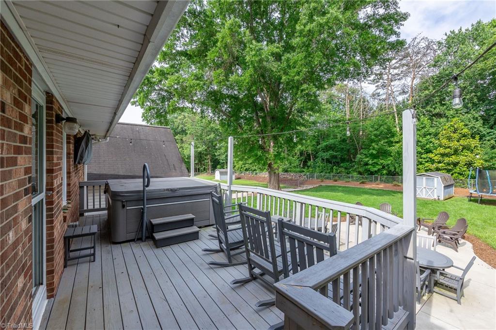 3550 Manoa Road Pfafftown, NC 27040 - Photo 32 of 34 Gallery Image 32