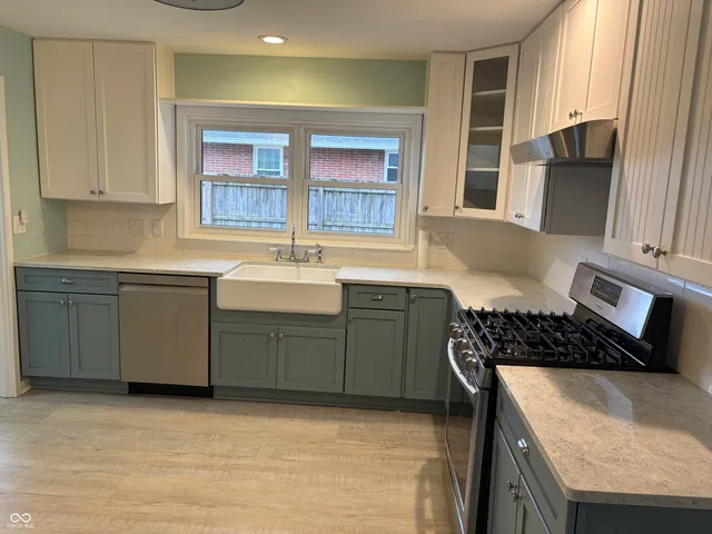 $269,900 | 300 Falls Park Drive, Pendleton, IN 46064