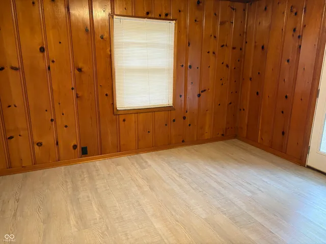 $269,900 | 300 Falls Park Drive, Pendleton, IN 46064