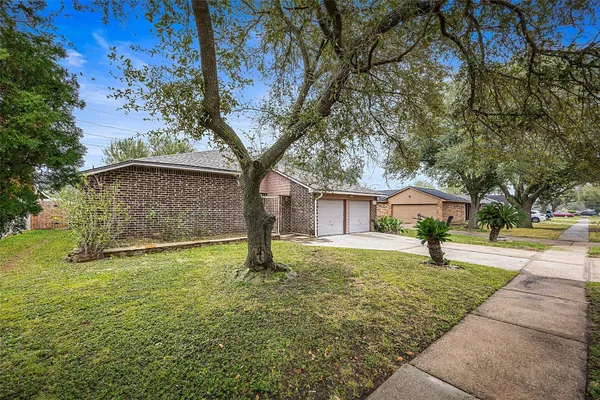$1,850 | 7226 Ridgeberry Drive, Houston, TX 77095