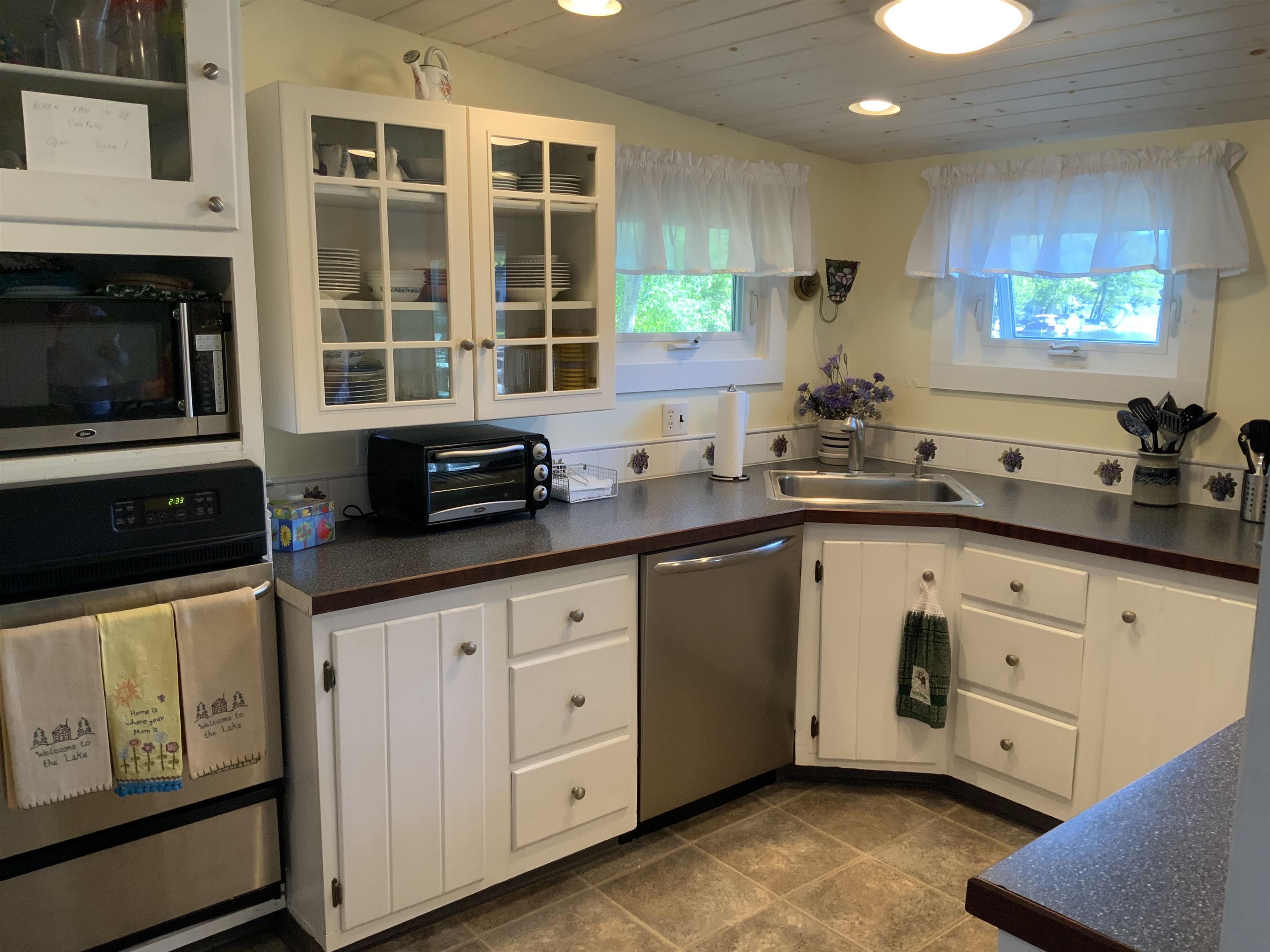 1898 Lake Dunmore Road Salisbury, VT 05769 - Photo 8 of 35 Gallery Image 8