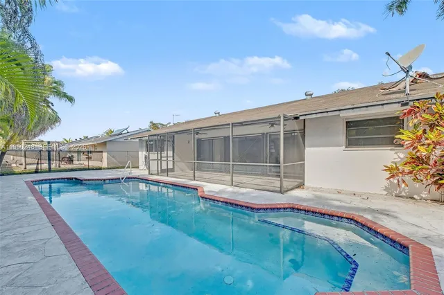 $739,000 | 13830 Southwest 104th Terrace, Miami, FL 33186