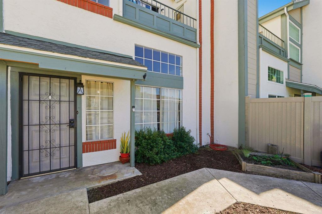 8765 Spring Canyon Drive Spring Valley, CA 91977 - Photo 4 of 37