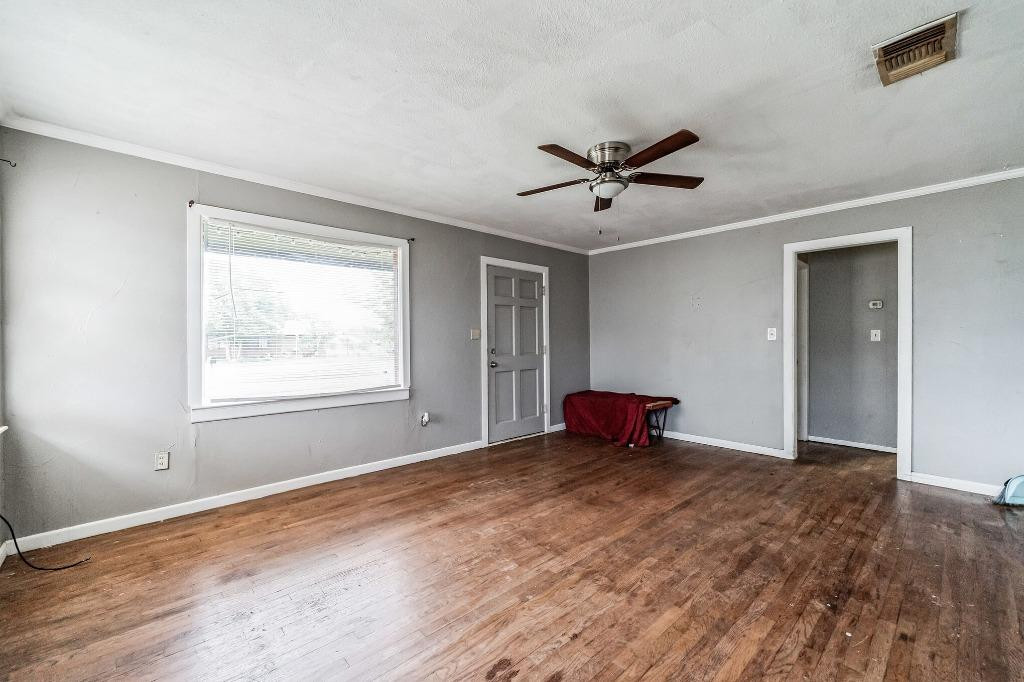 1307 Ave D Abernathy, TX 79311 - Photo 16 of 21 Photo 16