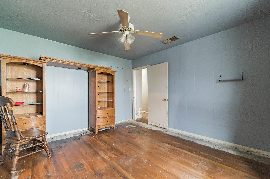 1307 Ave D Abernathy, TX 79311 - Photo 9 of 21 Photo 9