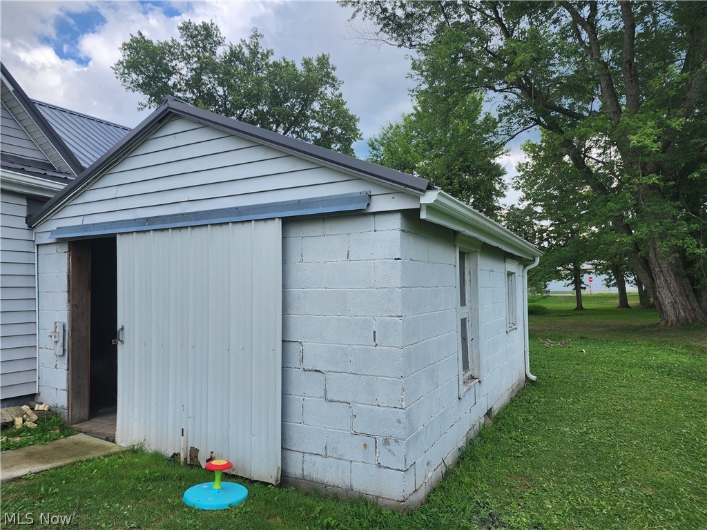 69301 Birmingham Road North Lore City, OH 43755 - Photo 20 of 27