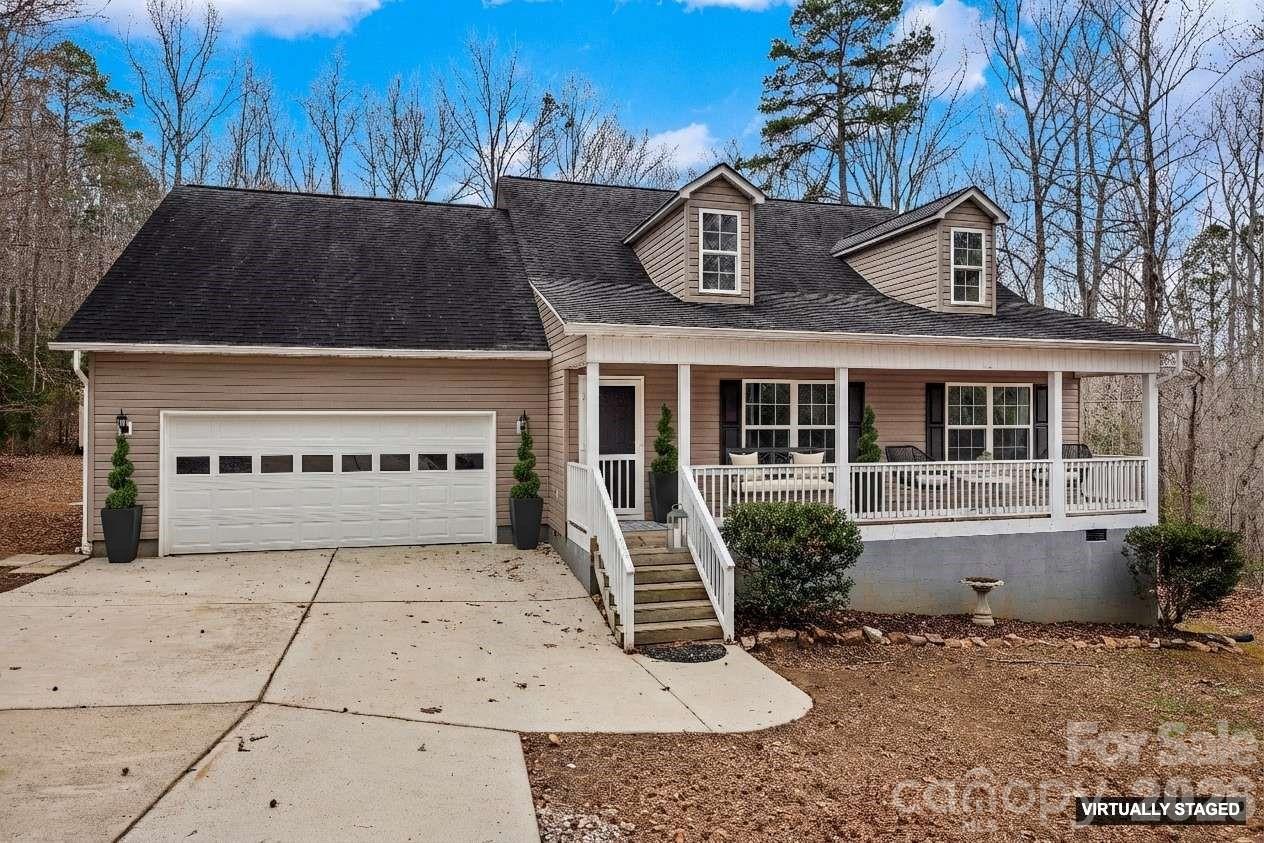 6115 Chandler Road Clover, SC 29710 - Photo 2 of 36 Gallery Image 2