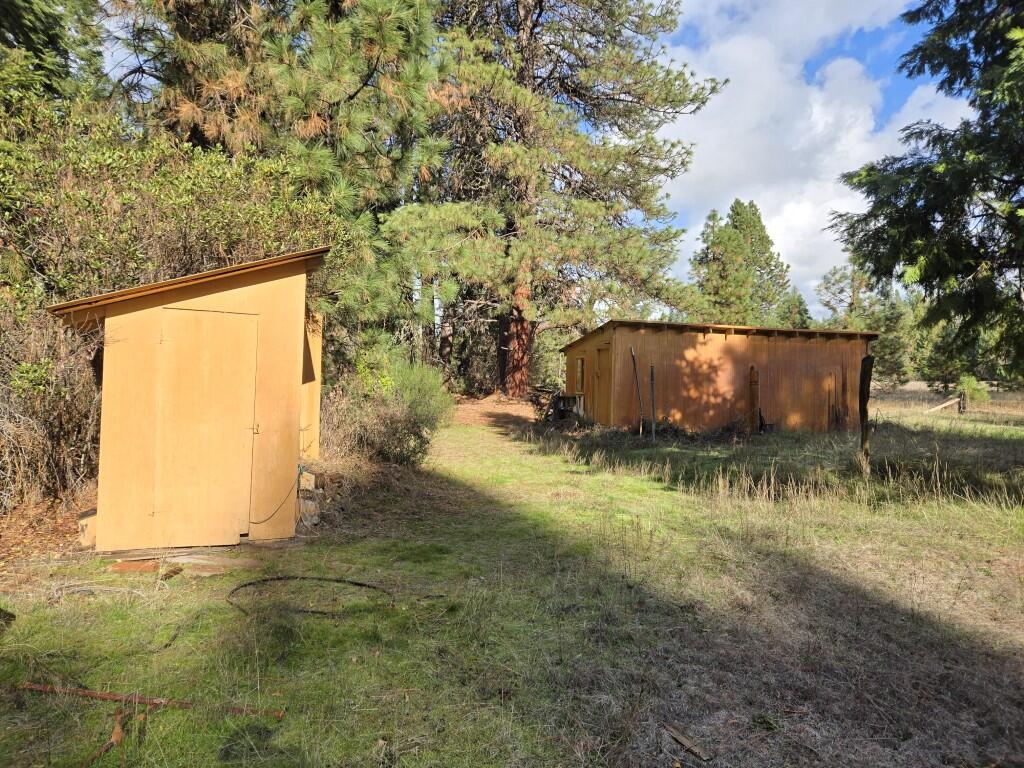 441 Red Blanket Road Prospect, OR 97536 - Photo 11 of 11 20251124_114040 (Medium)