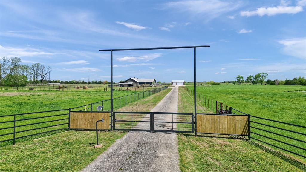 26021 Farm To Market 902