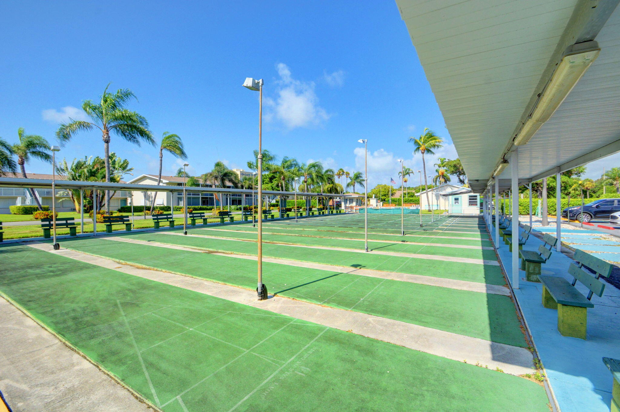 770 Horizon Street East, Unit 311 Boynton Beach, FL 33435 - Photo 50 of 52 a view of a basketball court