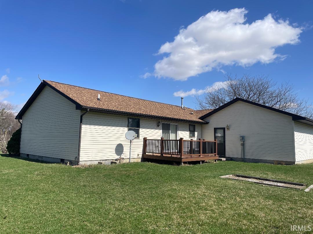 587 East Markle Road Huntington, IN 46750 - Photo 4 of 13