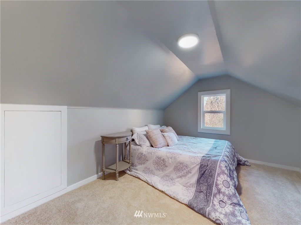 12860 Renton Avenue South Seattle, WA 98178 - Photo 19 of 20 Gallery Image 19