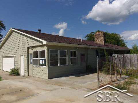 14021 Stuart Road Chesaning, MI 48616 - Photo 4 of 16 20101404-3.JPG