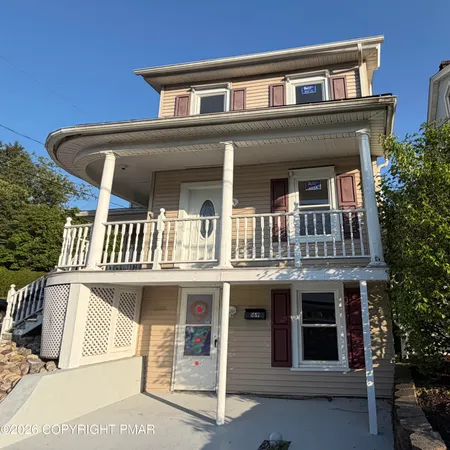 $229,000 | 169 East Catawissa Street, Nesquehoning, PA 18240
