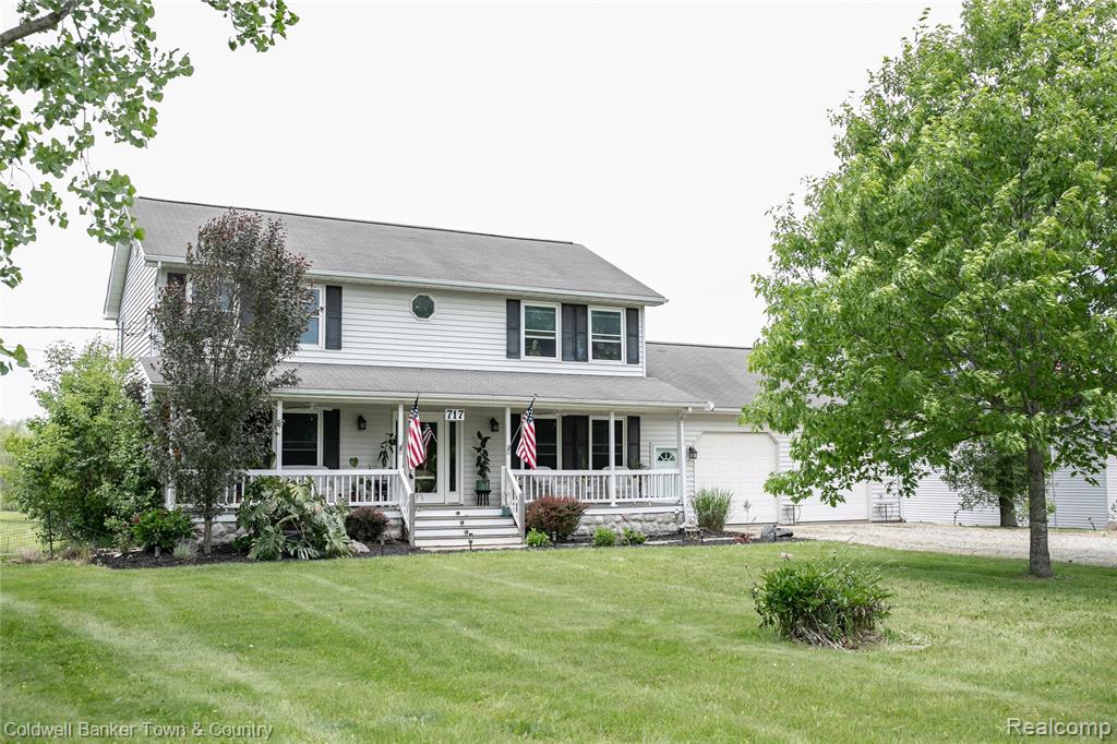 717 North Youngs Road Attica, MI 48412 - Photo 4 of 87
