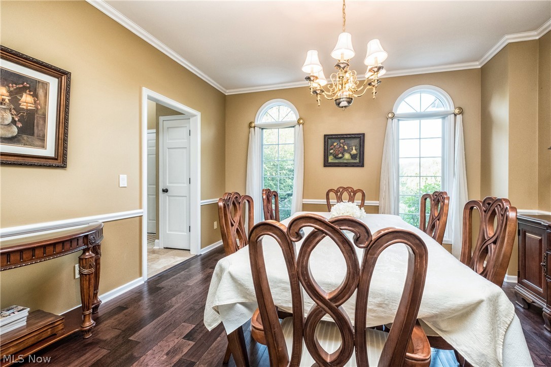2977 Mill Ridge Circle Northwest Canton, OH 44708 - Photo 3 of 25 Gallery Image 3