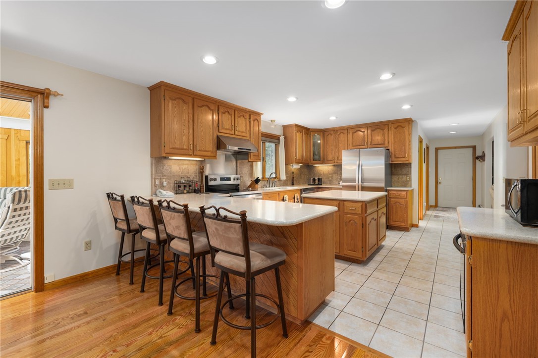 10 Oak Hill Road Scituate, RI 02831 - Photo 14 of 50