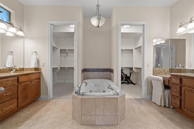 $3,500 | 17109 Northlake Hills Drive, Jonestown, TX 78645