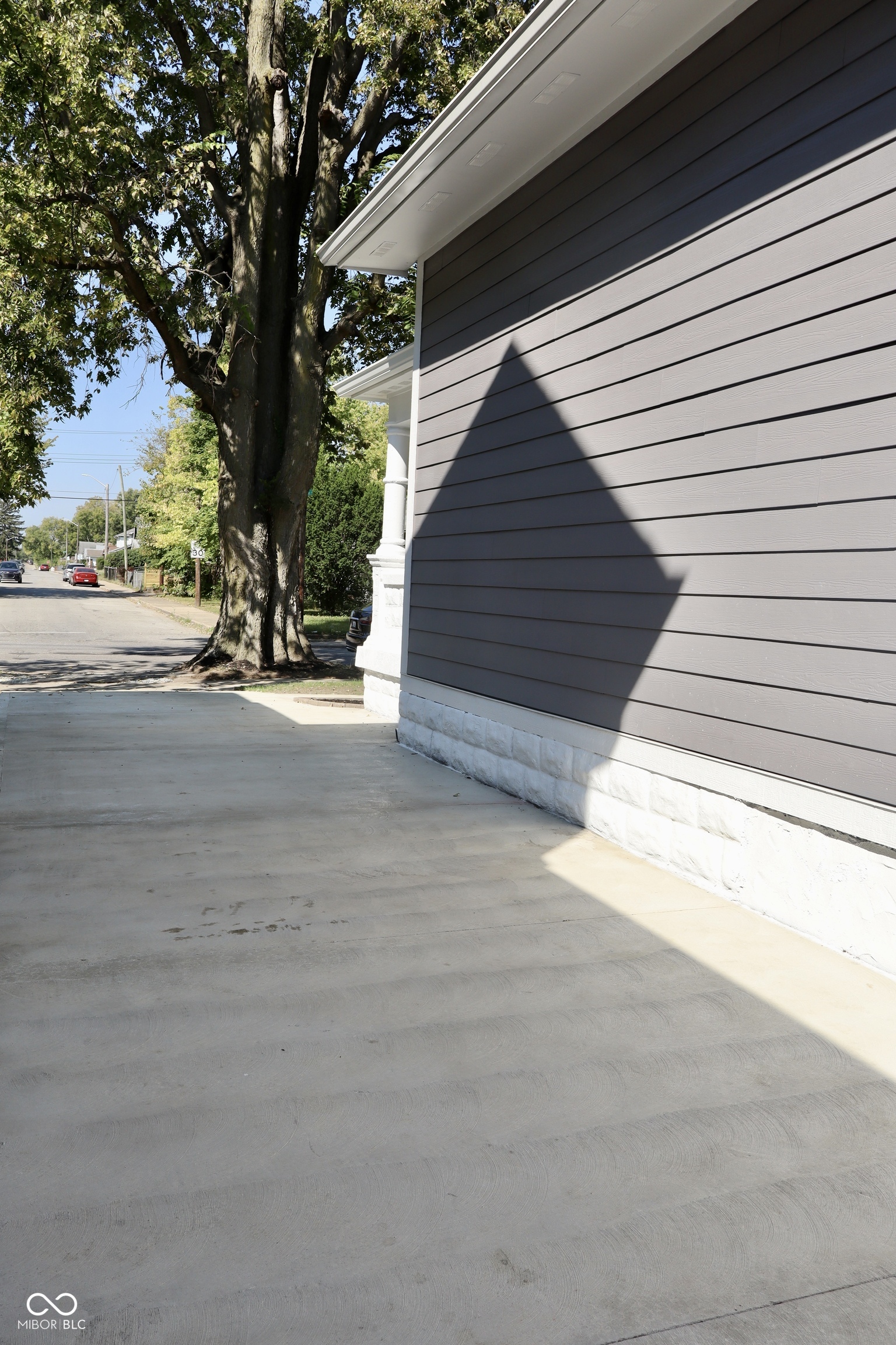 3131 Boulevard Place Indianapolis, IN 46208 - Photo 3 of 43