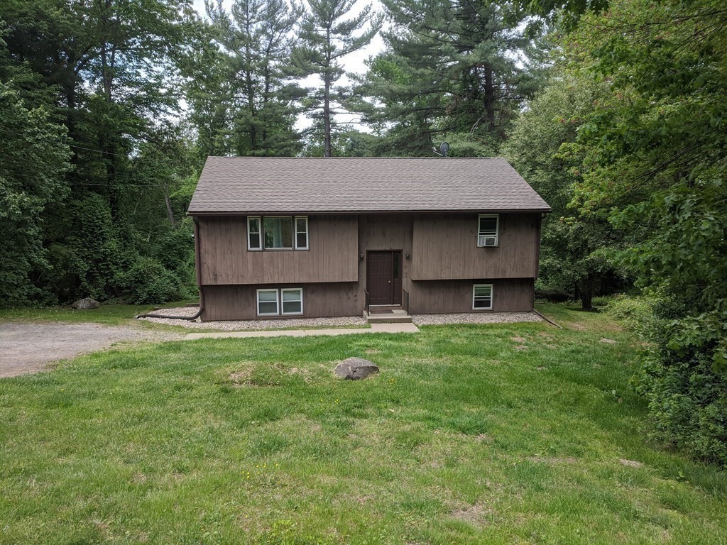 27 North Hillside Road Deerfield, MA 01373 - Photo 1 of 12 Gallery Image 1