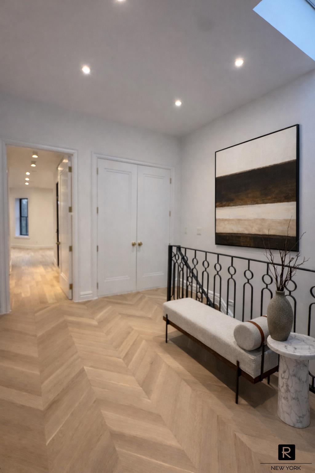 490 Irving Avenue Brooklyn, NY 11237 - Photo 11 of 20
