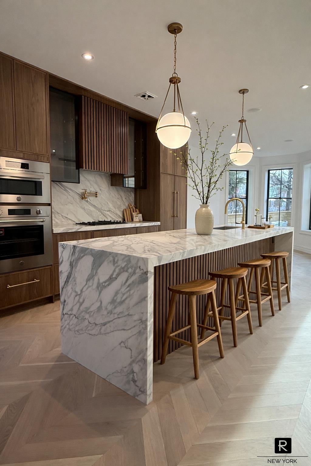 490 Irving Avenue Brooklyn, NY 11237 - Photo 2 of 20