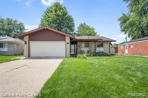 $249,999 | 12156 Corvair Drive, Sterling Heights, MI 48312