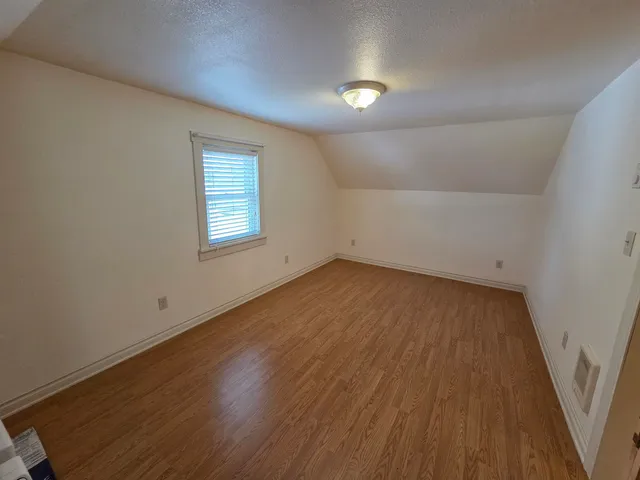 $319,500 | 110 West Connell Street, Unit 104 W CONNELL SHOP, Tekoa, WA 99033