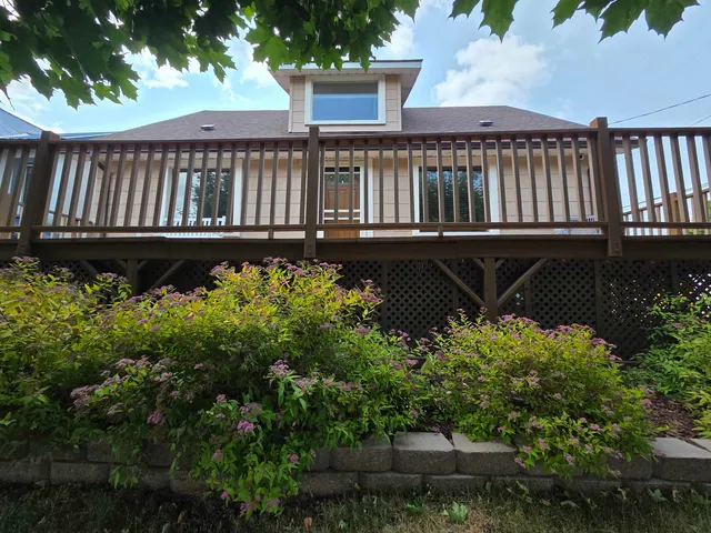 $319,500 | 110 West Connell Street, Unit 104 W CONNELL SHOP, Tekoa, WA 99033