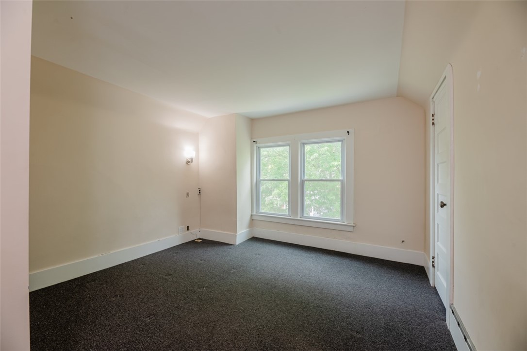 376 Barrington Street Rochester, NY 14607 - Photo 36 of 40 Gallery Image 36