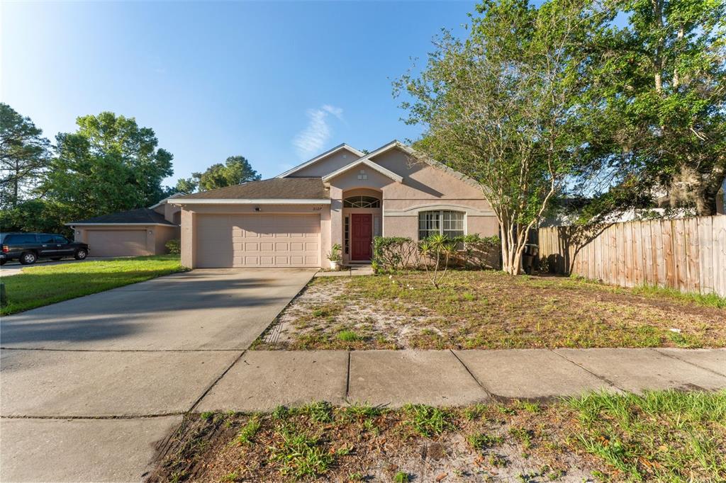 2127 Ruche Court Orlando, FL 32817 - Photo 1 of 19 Gallery Image 1