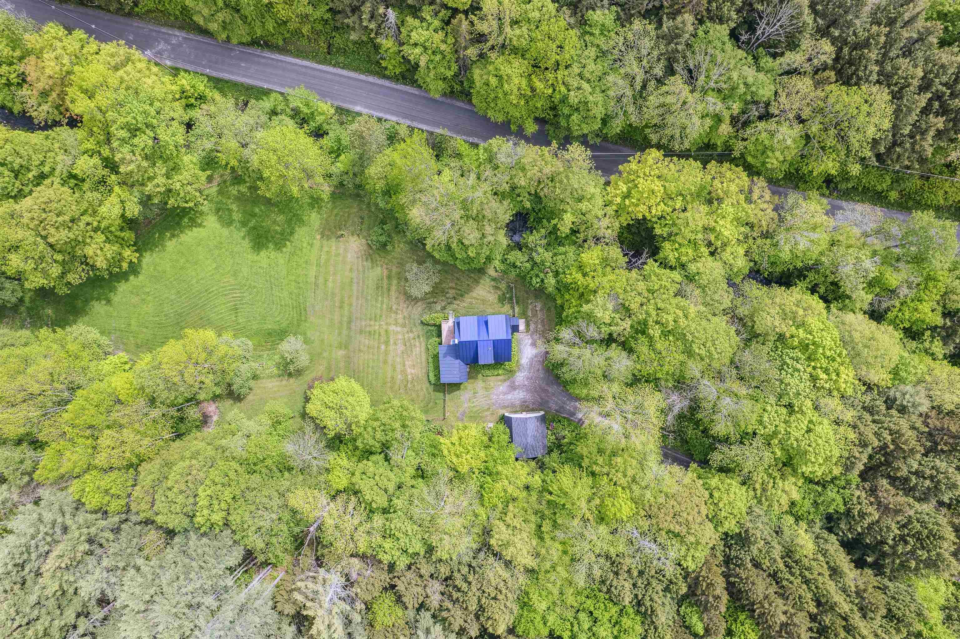 546 East Barnard Road Barnard, VT 05068 - Photo 8 of 29