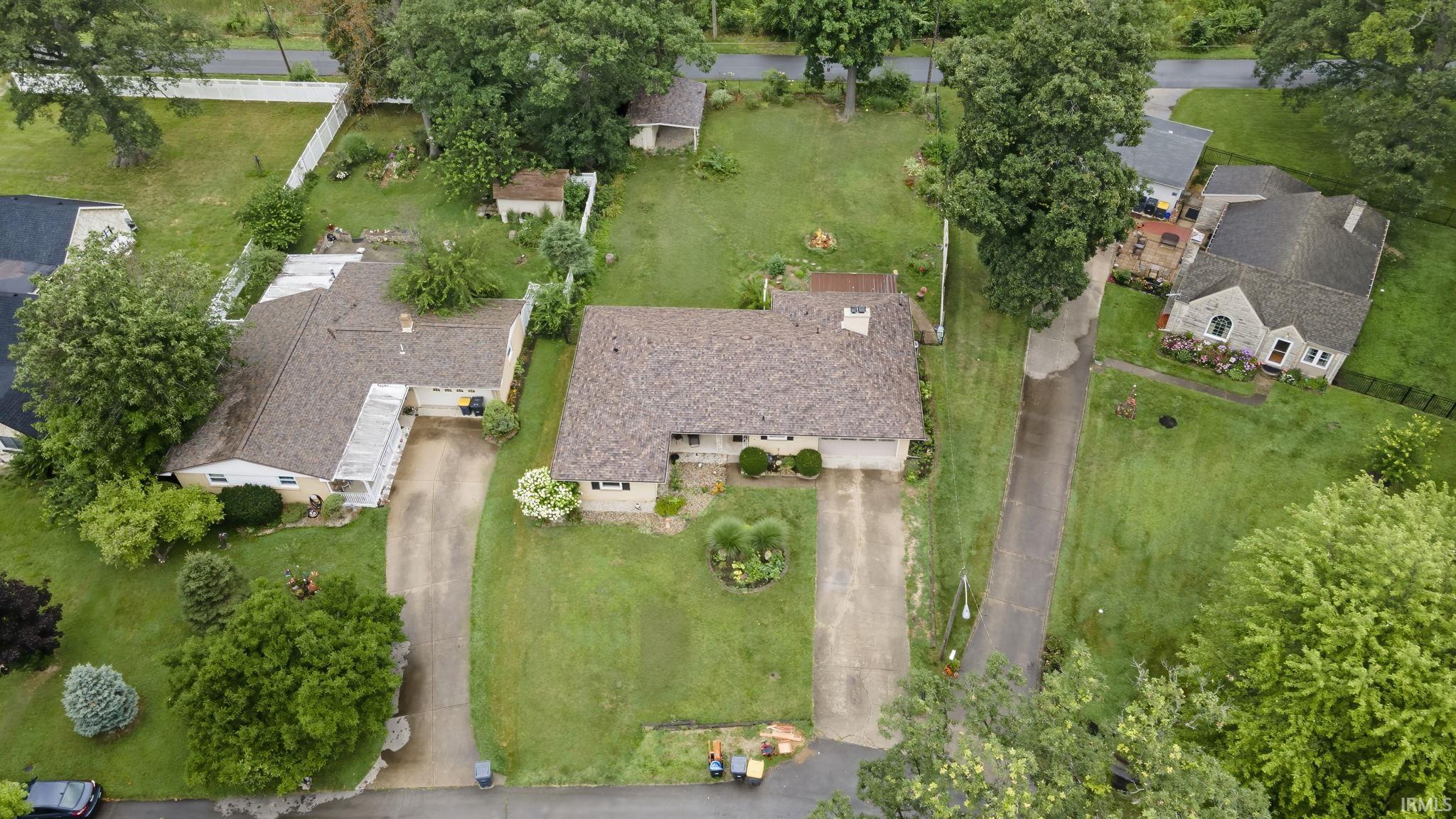 419 Stuart Circle Anderson, IN 46012 - Photo 10 of 36