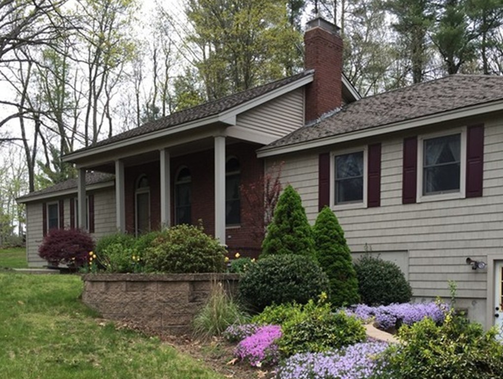 44 Paxton Road Spencer, MA 01562 - Photo 1 of 20 Gallery Image 1